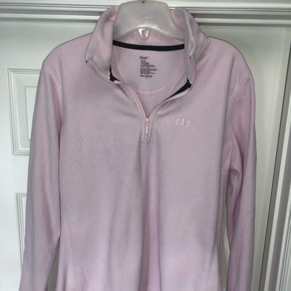 Lightweight pink fleece Gap pullover sweatshirt L